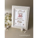 Metrikas vaikui rėmelyje