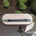 Graviruotas tušinukas su padėkliuku liudininkams