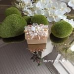 Mini dėžutė su papuošimu