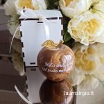 Graviruotas onikso obuoliukas seneliui 7 cm