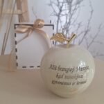 Graviruotas onikso obuoliukas Mamytei 12cm