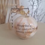 Graviruotas onikso obuoliukas Tėveliams 12cm