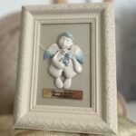 Keraminis angelas rėmelyje Angelas sargas